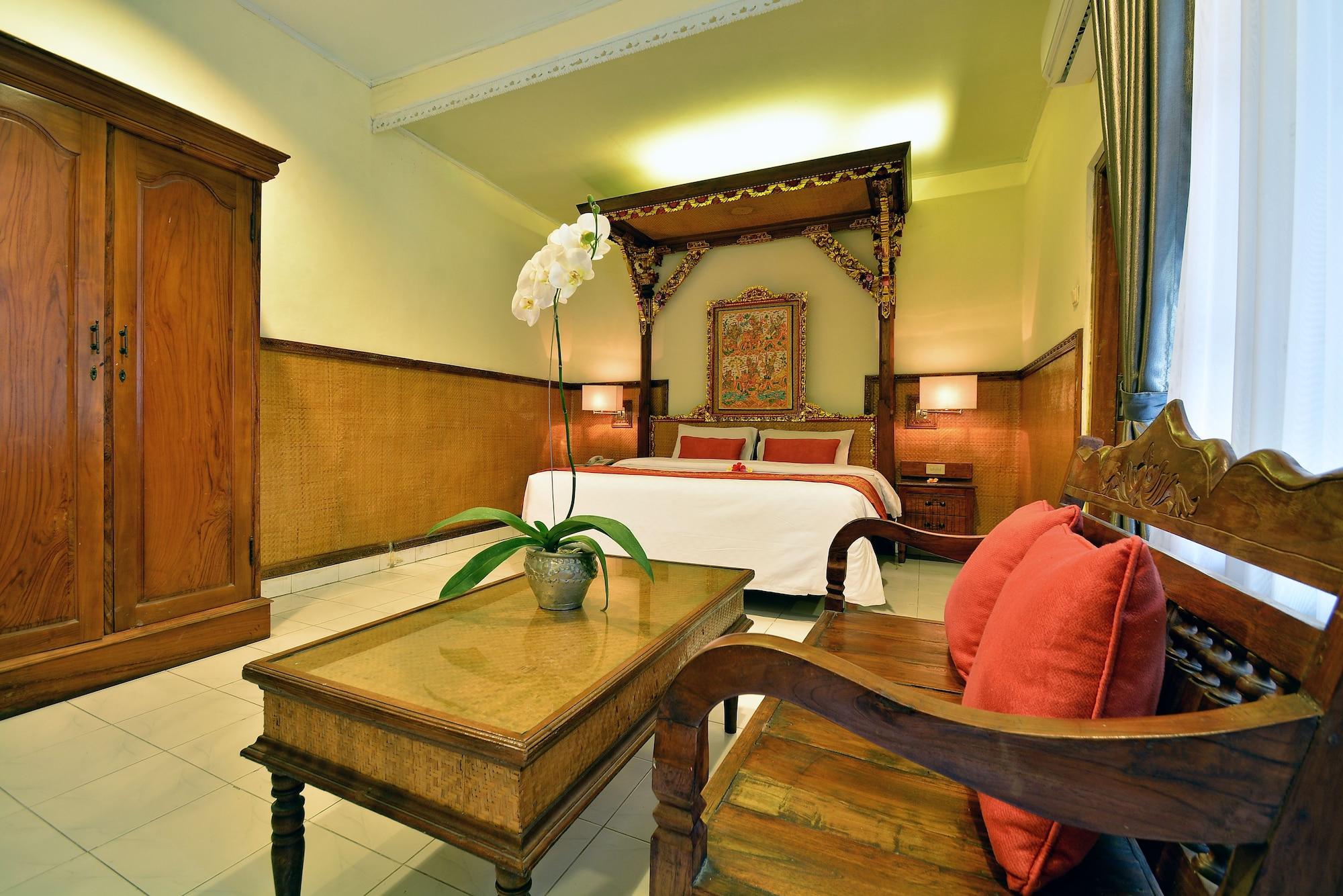 Puri Dewa Bharata Hotel & Villas Legian Esterno foto